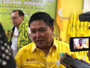 DPD Golkar Jombang Targetkan Seratus Ribu Suara Paslon WarSa