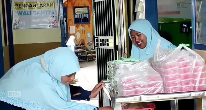 PJ Bupati Tulungagung Beri Dukungan MBG, Ponpes Al Azhaar Jadi Mitra