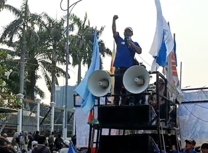 May Day: SEPETA Desak Pemerintah Sahkan UU Pengakuan Ojek Online