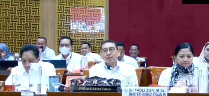 Fadli Zon Dikecam di Parlemen soal Diksi ‘Massal’ dalam Tragedi 98