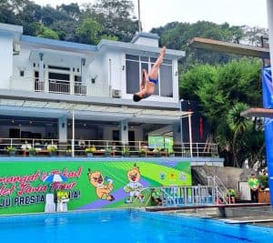 Aimar Atlet Cilik 13 Tahun Asal Surabaya Raih Medali Emas Loncat Indah