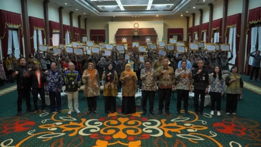 Reog Kyai Lodra Sabet Juara Umum Piala Presiden, Khofifah Beri Bonus