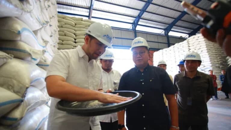 BULOG Jatim Borong Gabah Petani hingga Lampaui Target Nasional