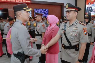 Upacara sertijab Kapolsek Tembelang, Kasat Reskrim dan Kasat Lantas di Mapolres Jombang