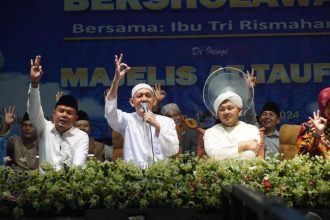 Aliansi Madura Indonesia mendukung pasangan cagub-cawagub Risma - Gus Hans. (Foto : trio)
