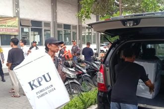 Pendistribusian logistik pilkada tahun 2024. (foto : kfp)