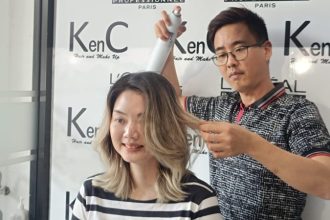 Tren rambut "Curtain Bangs" menjadi pilihan primadona menjelang perayaan Tahun Baru 2025. (Foto : kfp)