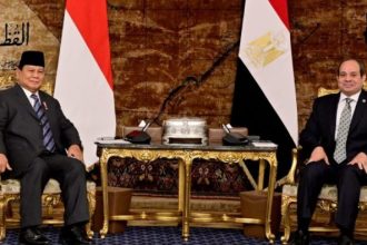 Presiden Republik Indonesia Prabowo Subianto pertemuan bilateral dengan Presiden Republik Arab Mesir Abdel Fattah El-sisi. (Foto: BPMI Setpres/Rusman)