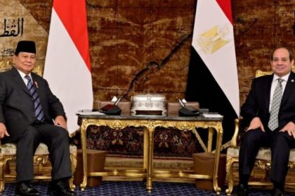 Presiden Republik Indonesia Prabowo Subianto pertemuan bilateral dengan Presiden Republik Arab Mesir Abdel Fattah El-sisi. (Foto: BPMI Setpres/Rusman)
