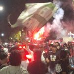 Ribuan Bonek tumplek blek di pusat kota dalam rangka memperingati Anniversary Persebaya ke-98 Tahun 2025. (Foto: jero)