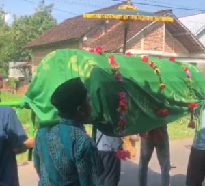 Ibunya Sinem meninggal dunia. (Foto : dok. keluarga Sinem)